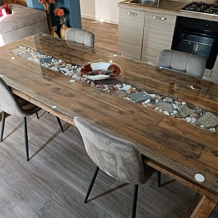 Little Wood Apartment Marsaskala Ngoại thất bức ảnh